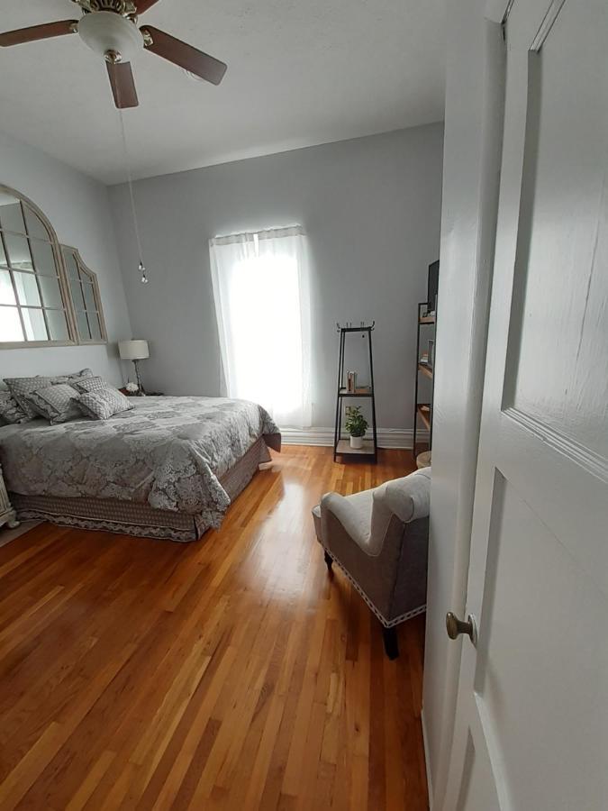 Queens Chamber W King Heavenly Bed At Nottingham Place In Wise Exterior photo