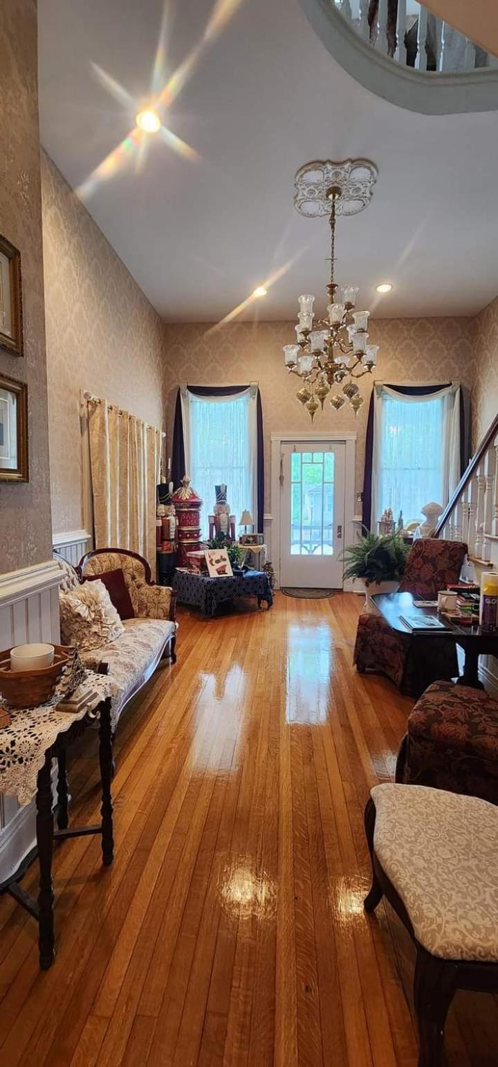 Queens Chamber W King Heavenly Bed At Nottingham Place In Wise Exterior photo